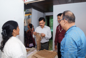 DoE and ESDO Host Fair and Seminar to Promote Alternatives to Polythene Bags